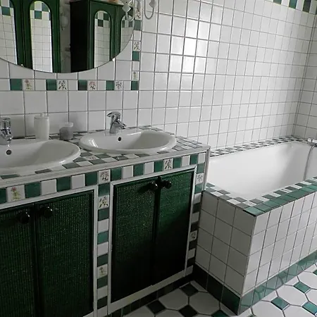 Bed and Breakfast Au Pre Du Mignon Aux Portes Du Marais Poitevin 3*