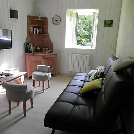 Au Pre Du Mignon Aux Portes Du Marais Poitevin 3*